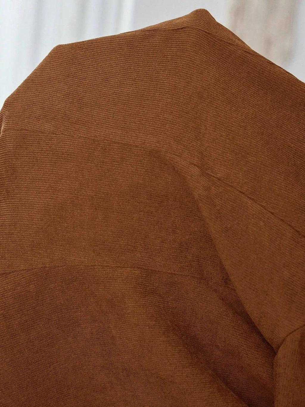 Brown single-breasted lapel leisure suit coat with long sleeves