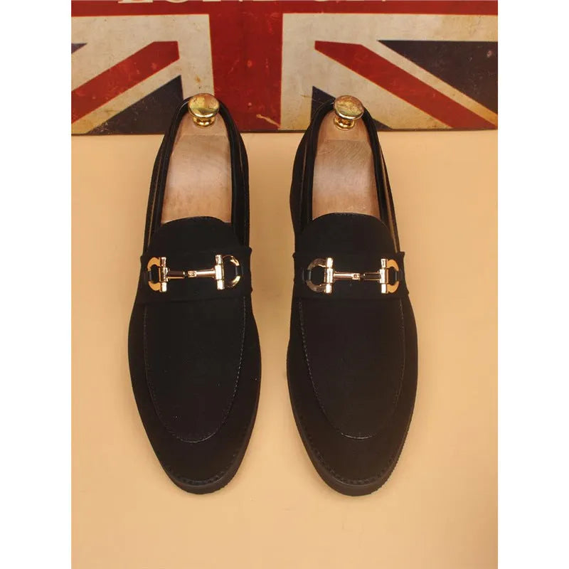 Men's black pointed toe casual leather shoes with low-top design and lace-up closure