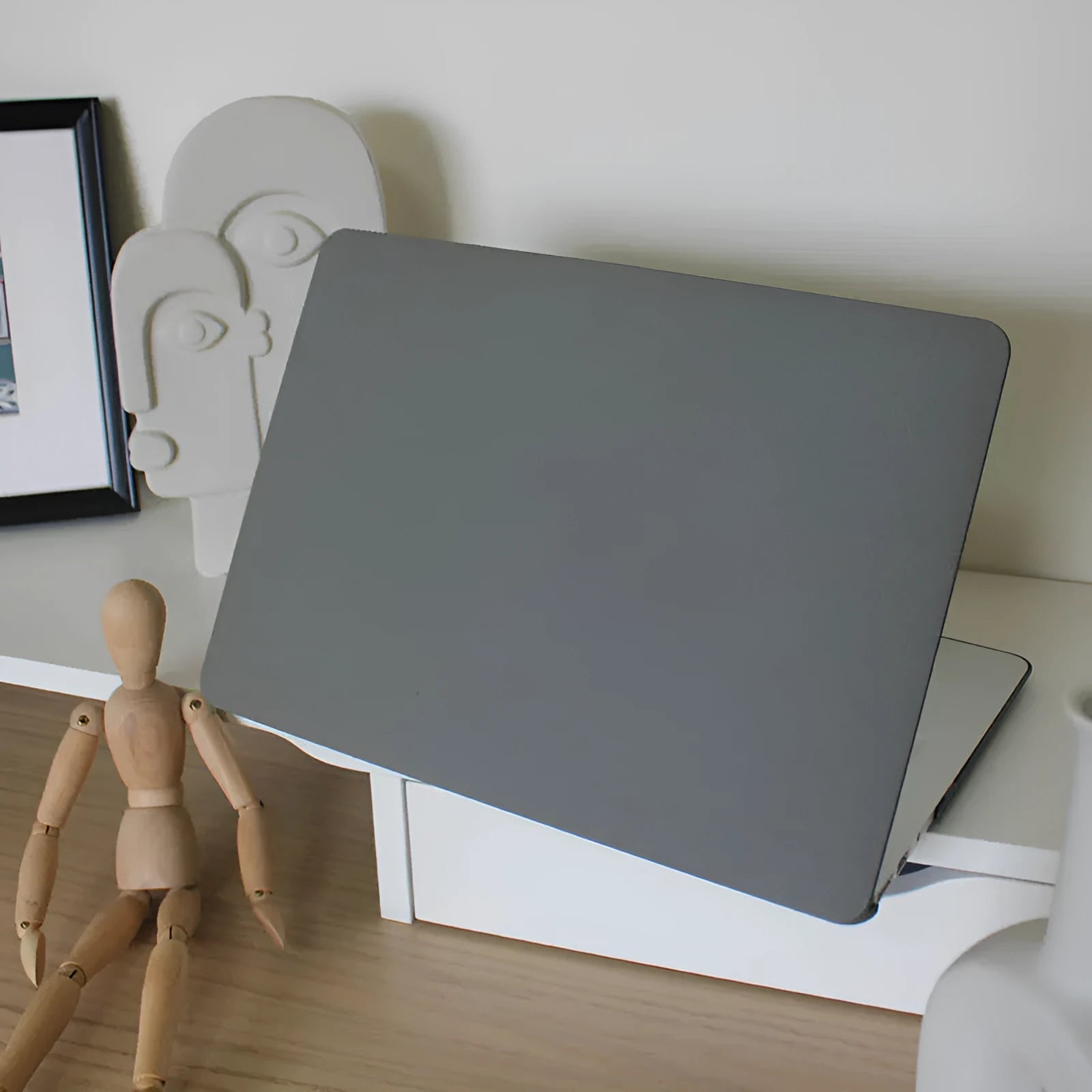 Quicksand Cobalt Gray hard plastic protective shell for MacBook and MacBook Pro 11 to 16 inch models