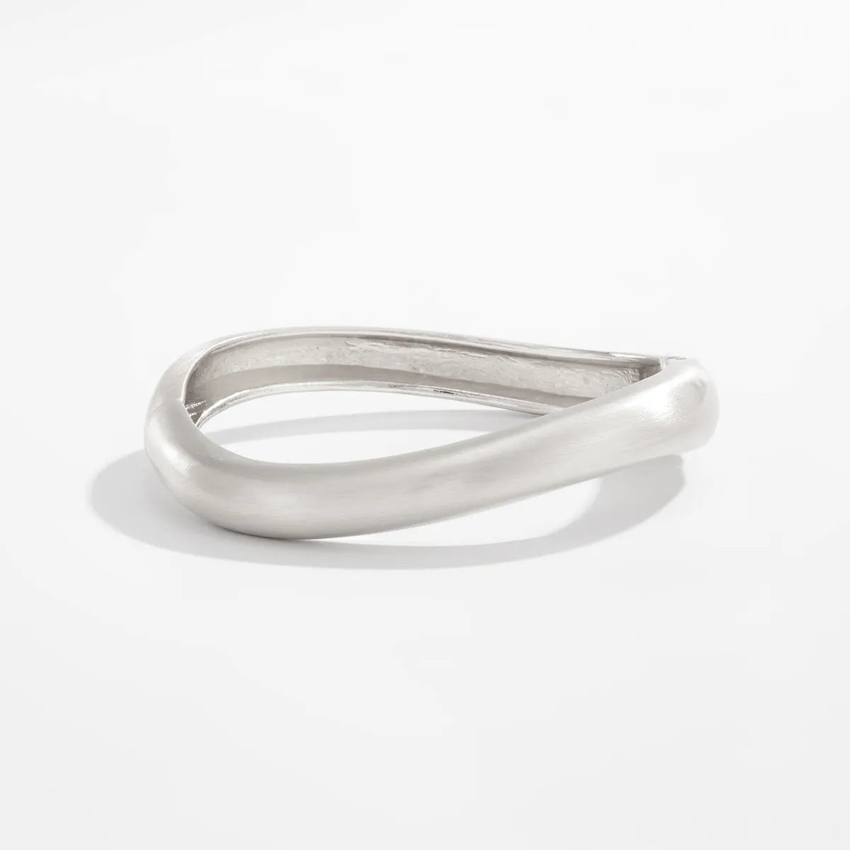 All-match matte texture spring bracelet ornament alloy electroplated ellipse design gold silver bracelet