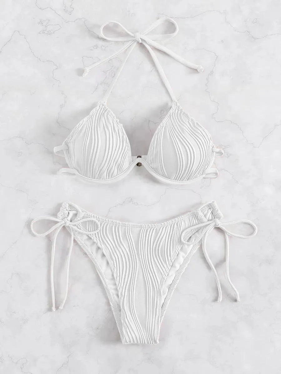 Women's steel bracket underwire bikini swimsuit in polyester fabric available in multiple colours