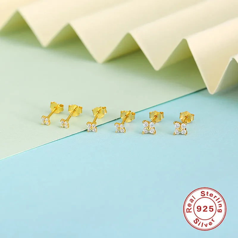 S925 sterling silver geometric petal flower stud earrings in gold colour, 3mm size.