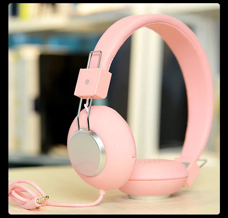 Wired head-mounted sports earphones with microphone and 3.5mm straight plug in multiple colour options