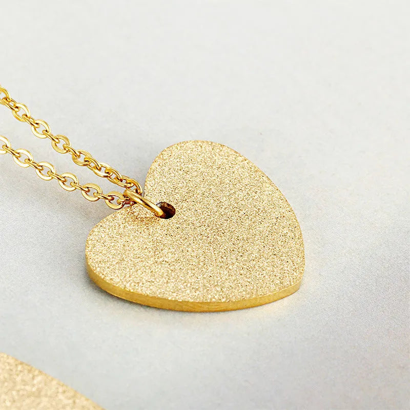 Geometric heart-shaped titanium steel pendant necklace in colour KN25736-Z