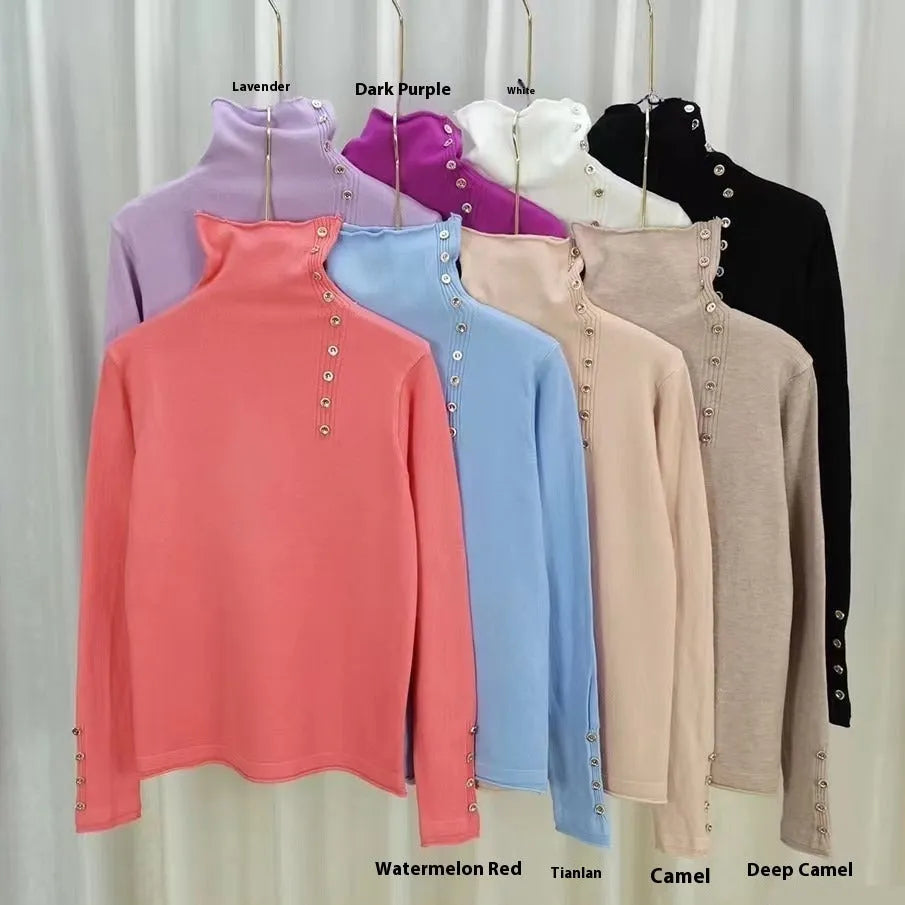 Slim fit knitted bottoming shirt in camel colour with 3D pattern and short 40cm length
