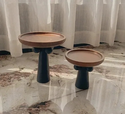 Round high-legged wooden tray in modern simplicity style for home décor displays