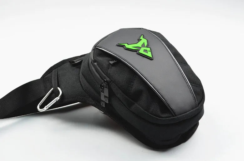 0105MC Motorcycle leg bag in 1200D Oxford cloth shown in blue, with dimensions 29cm x 29cm.