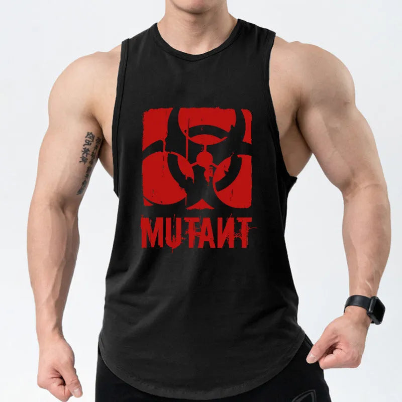 Man's loose-fit sleeveless training waistcoat in a colour variant, shown on a size mannequin.