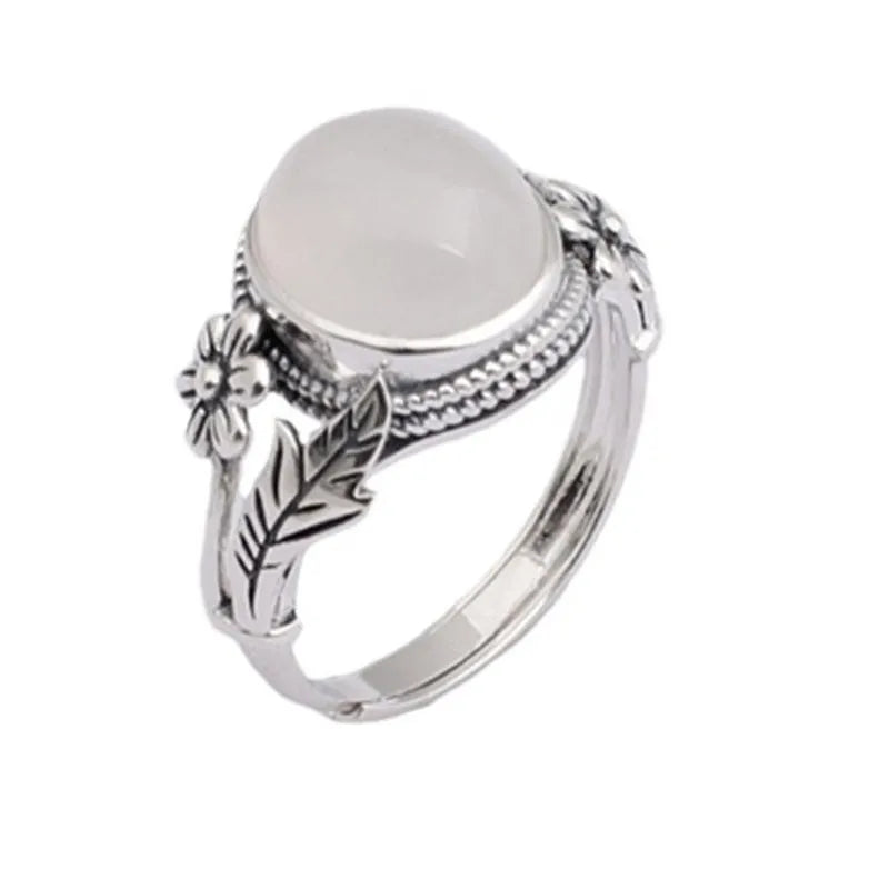Adjustable copper vintage ring with white chalcedony colour and U-shaped open mouth design