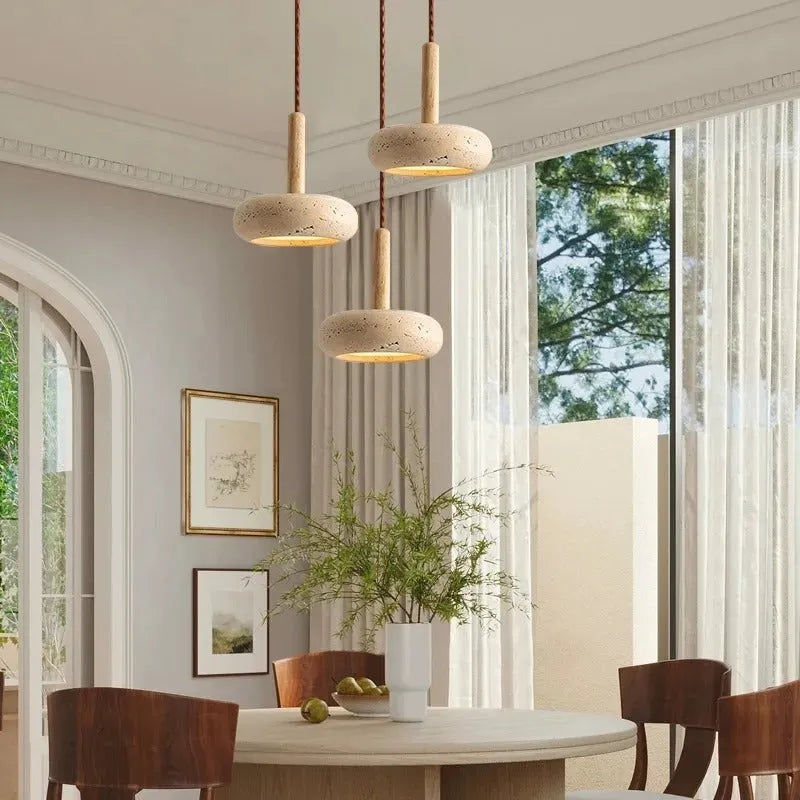 Huangdongshi three-head small droplight in retro Nordic style with K15cm shades for bedroom or dining room