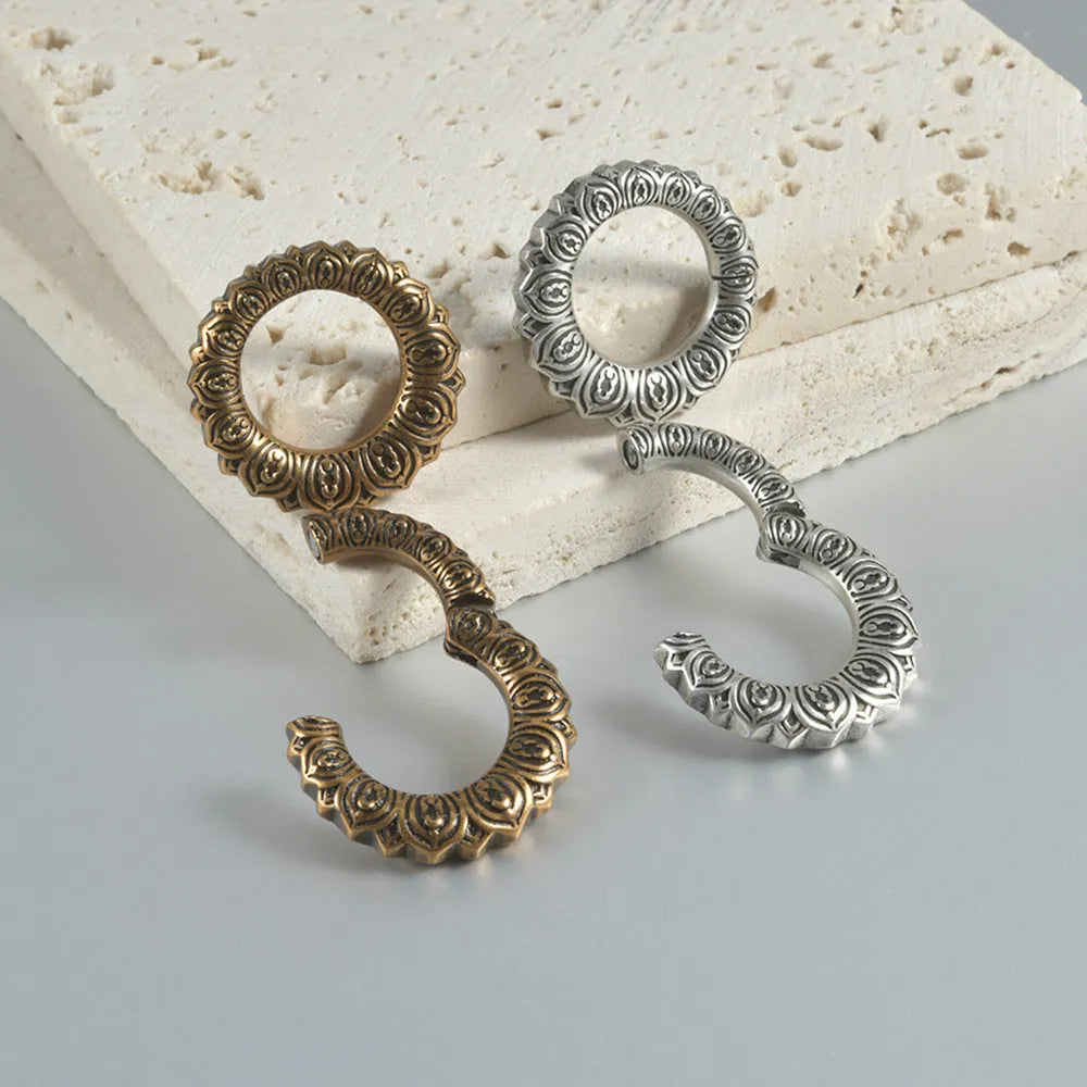 Retro heart-shaped hollow lotus magnetic earrings in antique silver or gold finish