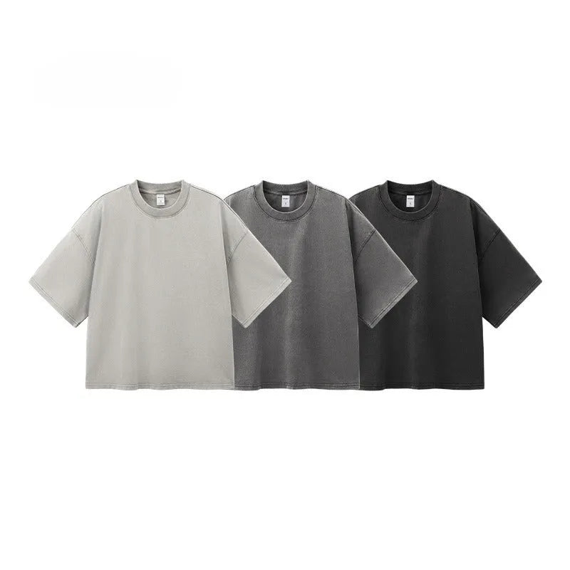 Men's vintage-style cotton t-shirt in khaki light colour with loose fit and drop-shoulder sleeves