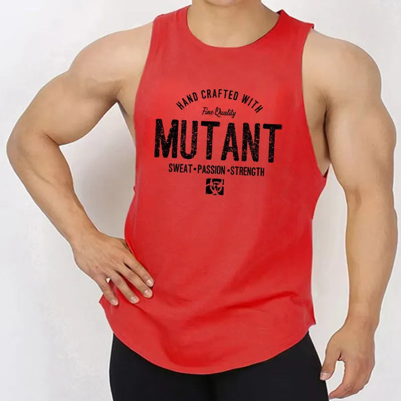 Man's loose-fit sleeveless training waistcoat in a colour variant, shown on a size mannequin.
