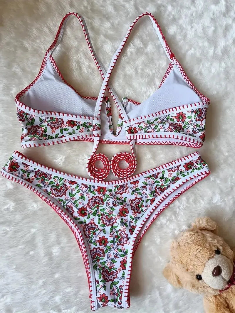 V-neck floral printed polyester swimsuit for women in briefs cut