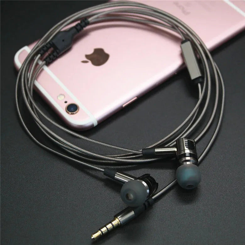 846 in-ear metal earphones with titanium grey metal housing and detachable TPE cable