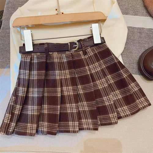 Children's plaid pleated skirt in A-line style with cotton-blend fabric