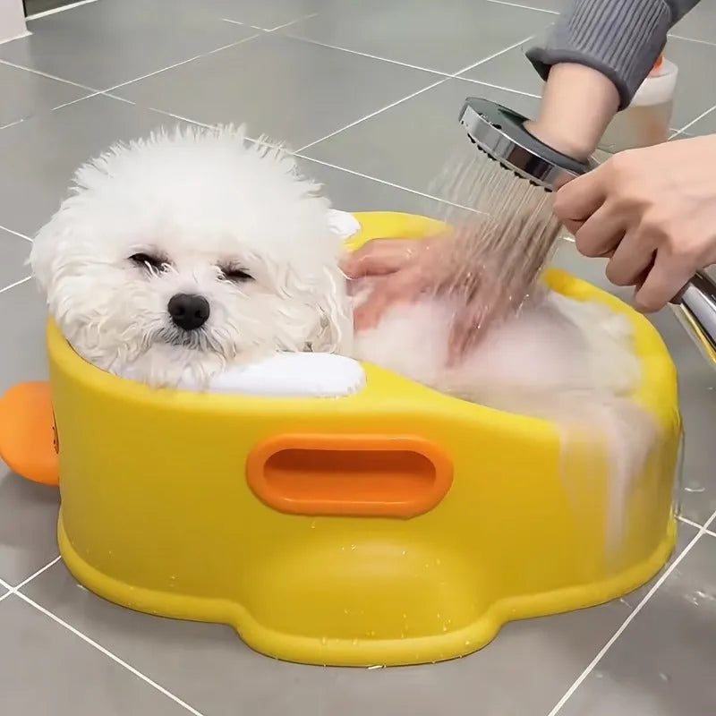 Blue PVC duck-shaped bath tub for washing small dogs and cats at home without electricity