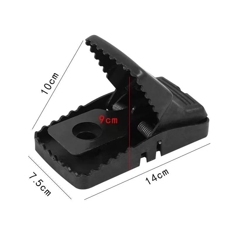 Automatic mouse cage trap showing metal and plastic construction options in small, medium, large sizes
