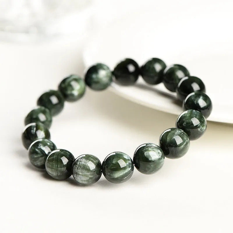 Green Dragon Crystal bracelet with 8-9mm round beads and Ruyi decoration in grade 7A natural green colour