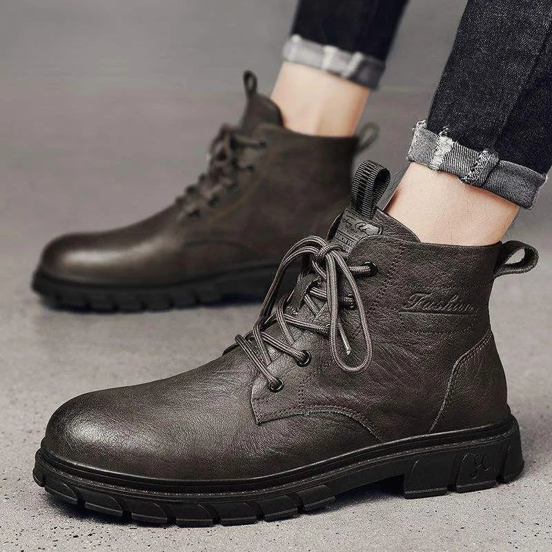 Men's British style low-top round toe tooling boots with synthetic leather upper and decorative sewing thread in black
