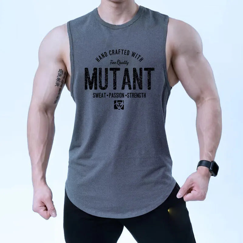 Man's loose-fit sleeveless training waistcoat in a colour variant, shown on a size mannequin.
