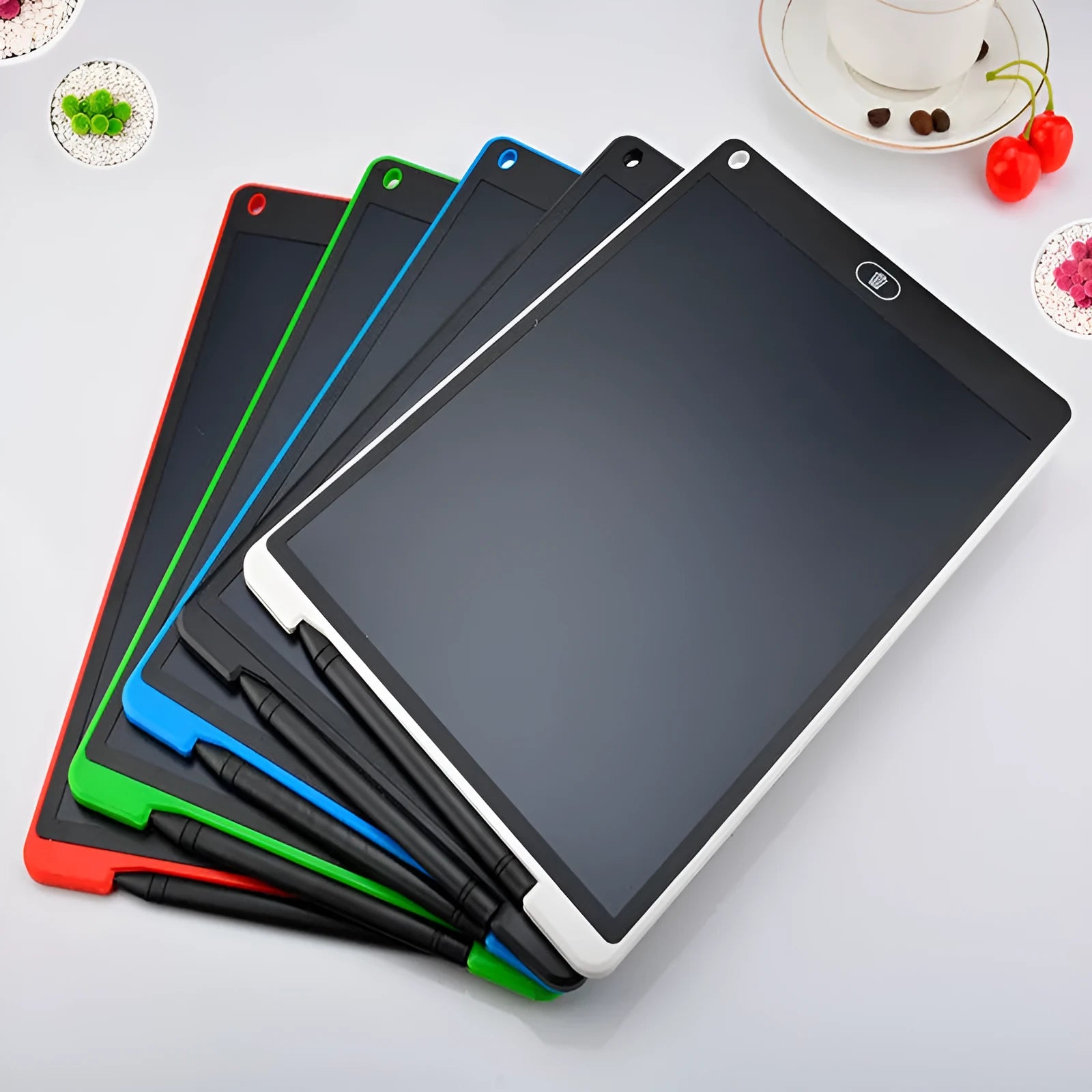 8.5-inch LCD handwriting board in black with pen for children's early education