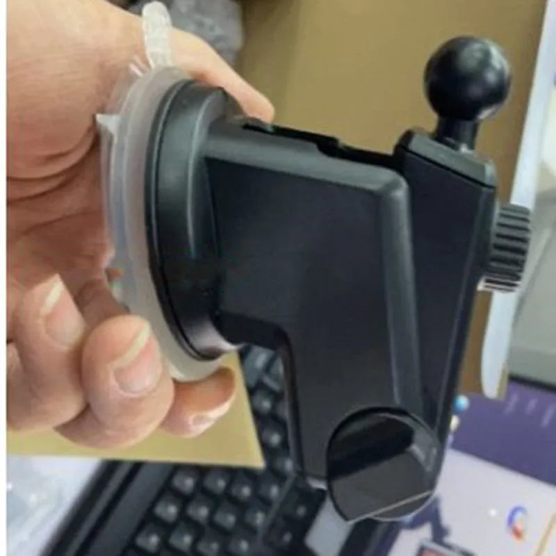 Convenient 7-inch LCD screen projector for plastic car dashboards with 12v power and AHD camera option
