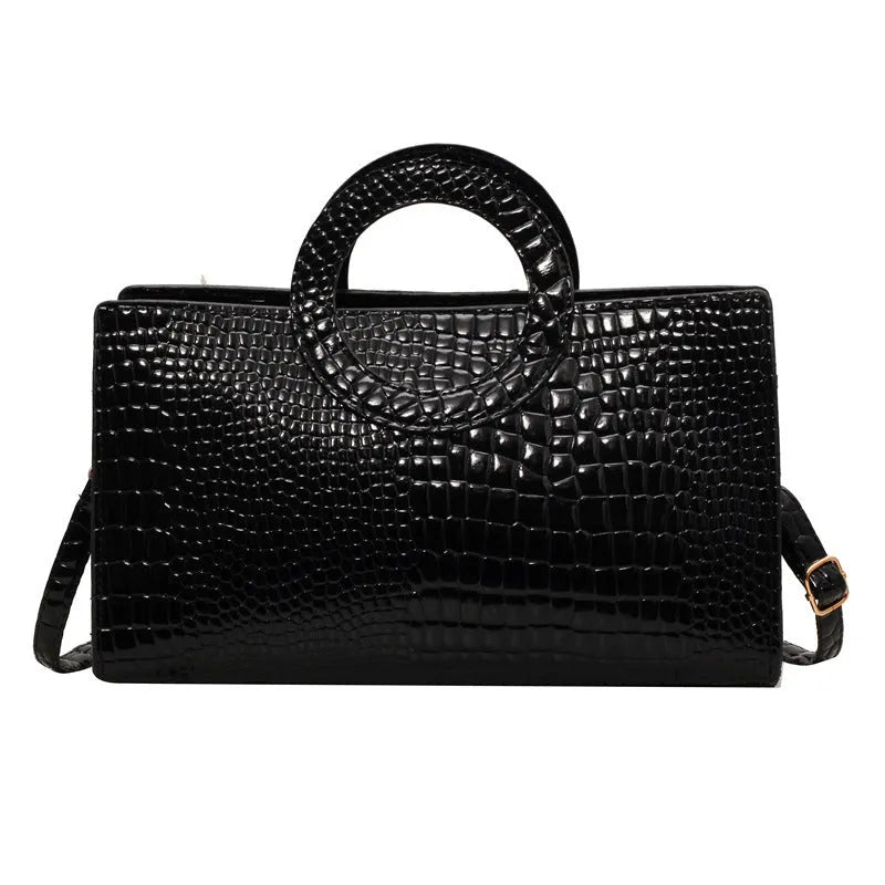 Retro woman's handbag in PU with crocodile pattern – horizontal square shape in beige