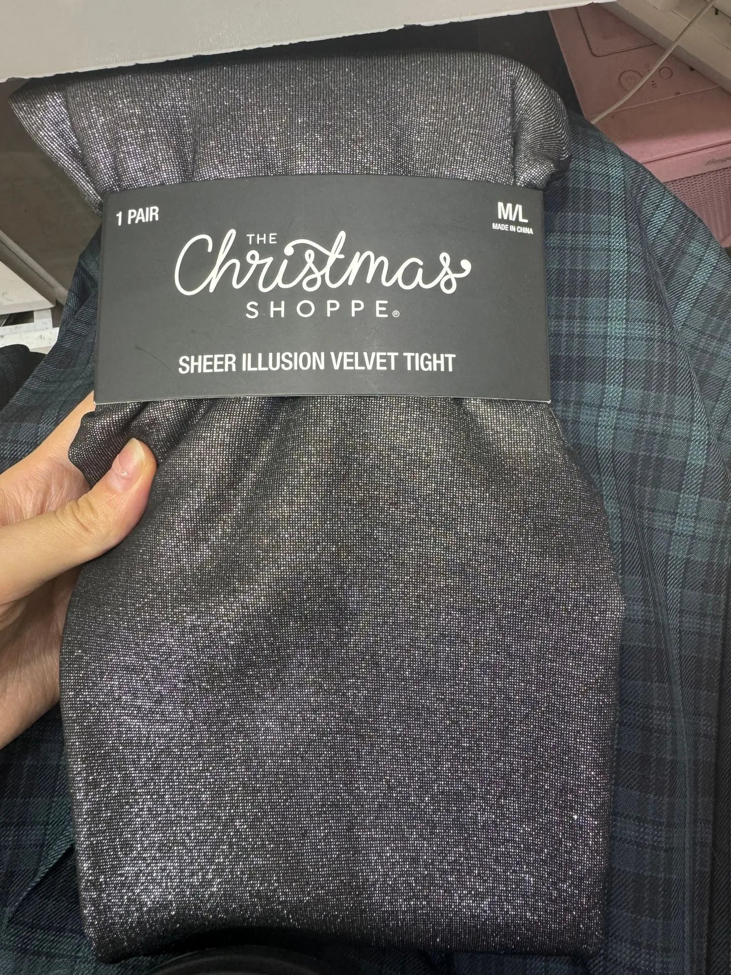 Anti-snagging wool-lined nylon leggings in black, coffee, and silver silk styles.
