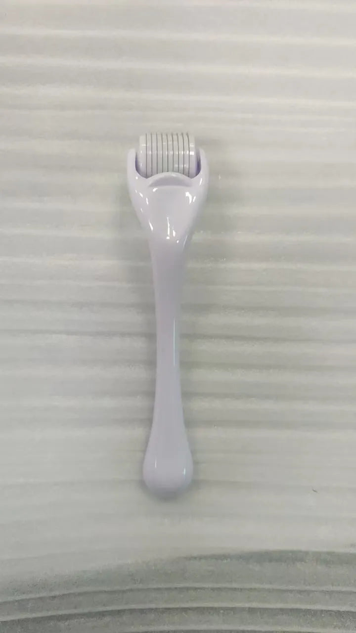 540 micro needle roller derma pen with coloured handle and wheel, shown with 0.2mm, 0.25mm, 0.3mm size options.