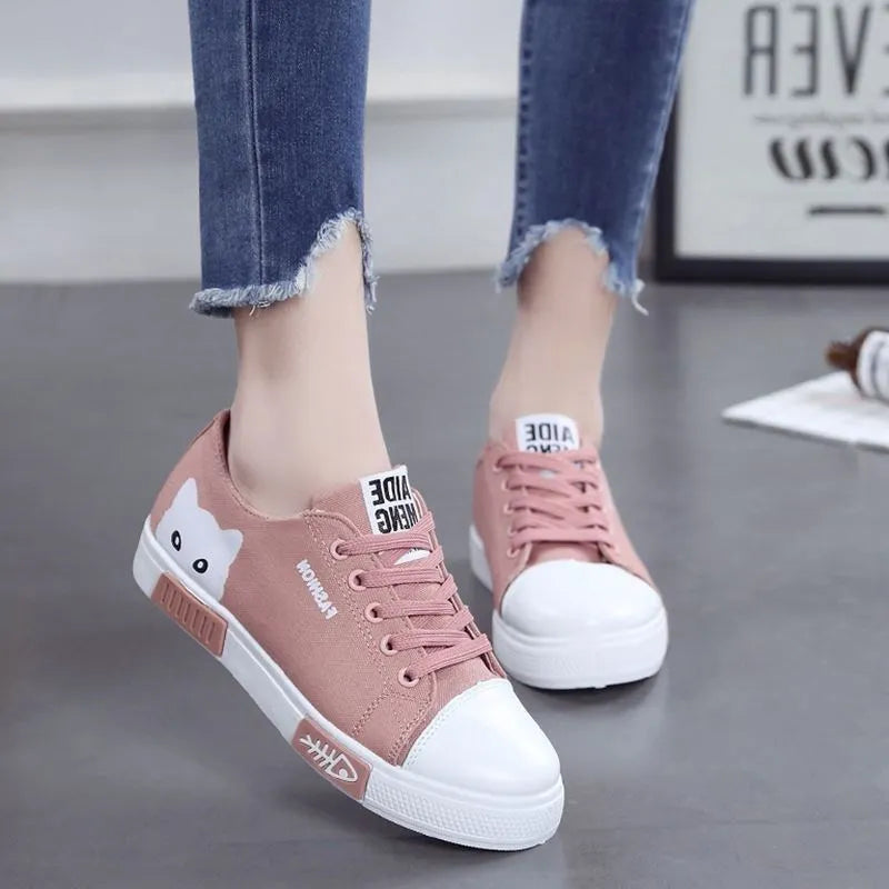 Cat fish print canvas shoes ladies slip-on casual sneakers pink black white sizes 35 to 40