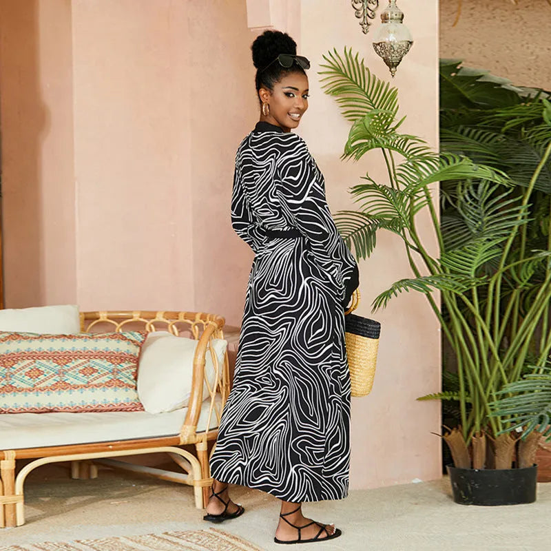 Printed beach cover-up for women in black white line with cotton lining and rayon fabric, average size