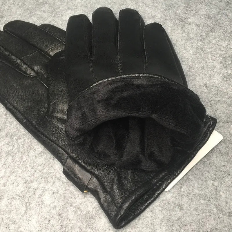 Men's warm sheepskin leather finger gloves in black, one-size design for winter wear