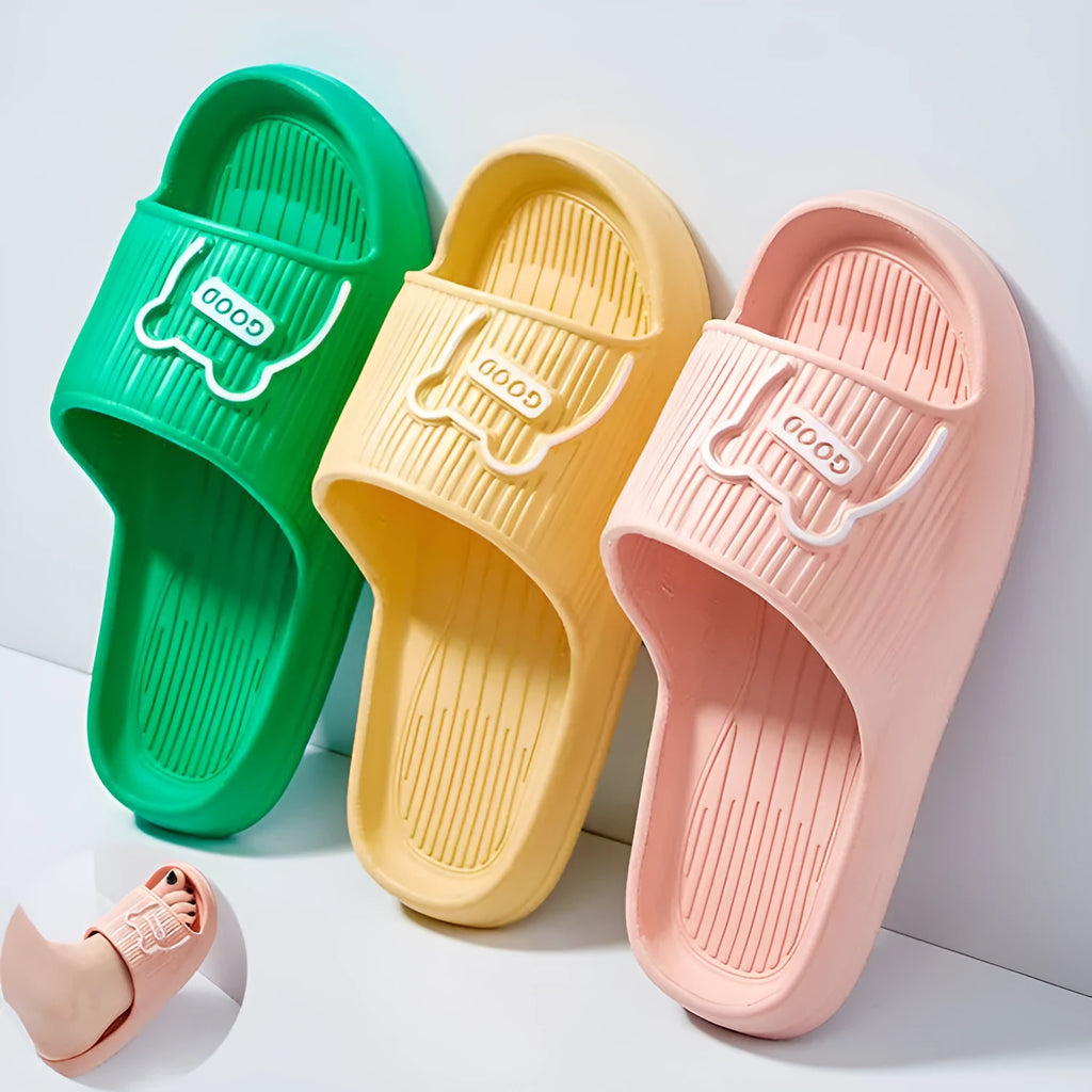 Cartoon bear EVA slippers in lemon yellow, open toe, non-slip sole, for bathroom house use