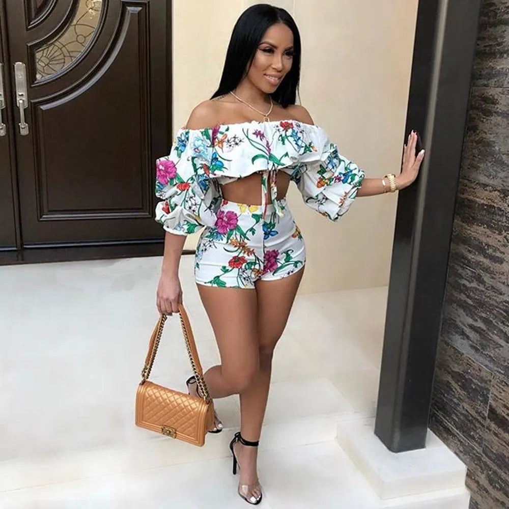 Women's multicolour digital printed two-piece pants suit with pile sleeves and matching shorts