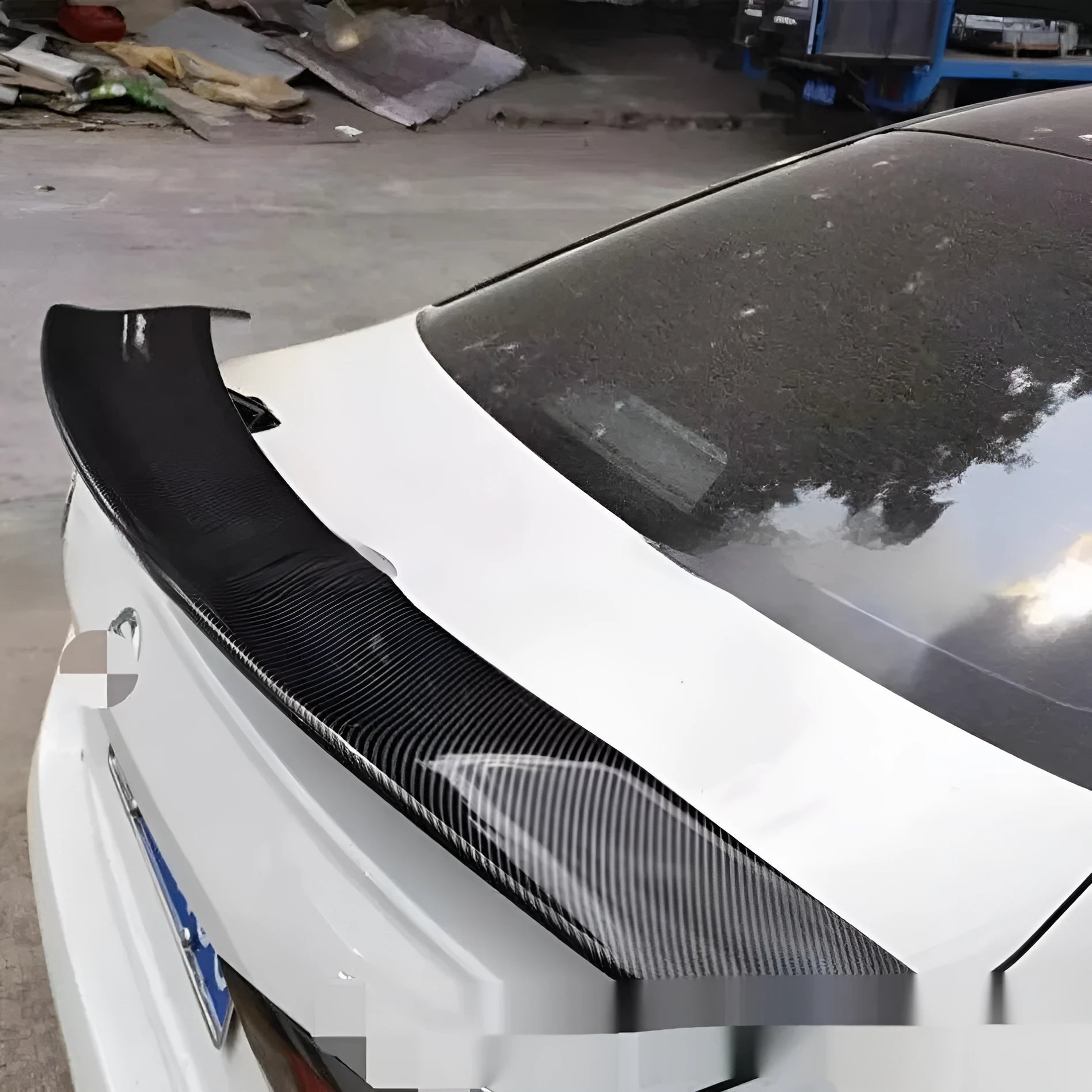 Universal punch-free ABS plastic car spoiler for rear exterior modification
