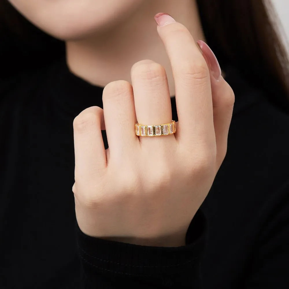 S925 sterling silver geometric stackable ring with full diamond oval and rectangular pattern on white background