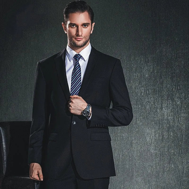 Men's wool blend slim fit casual suit jacket in black with two-button placket and side slits