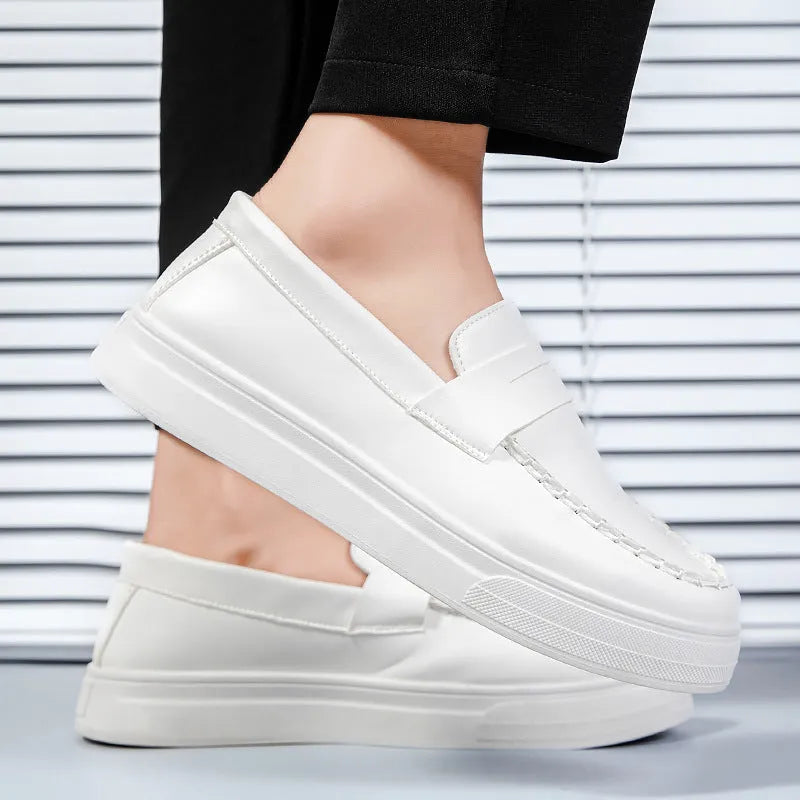 British style men's casual leather shoes in artificial PU with round toe, shown in white, black and white, and khaki colours