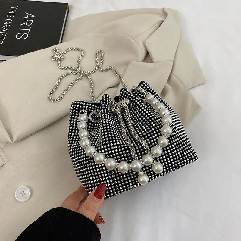 Fashion light diamond crossbody shoulder bag with chain strap in bucket shape