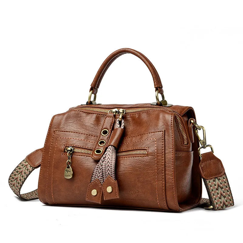 Soft PU women's crossbody bag in horizontal square design with sandwich pocket