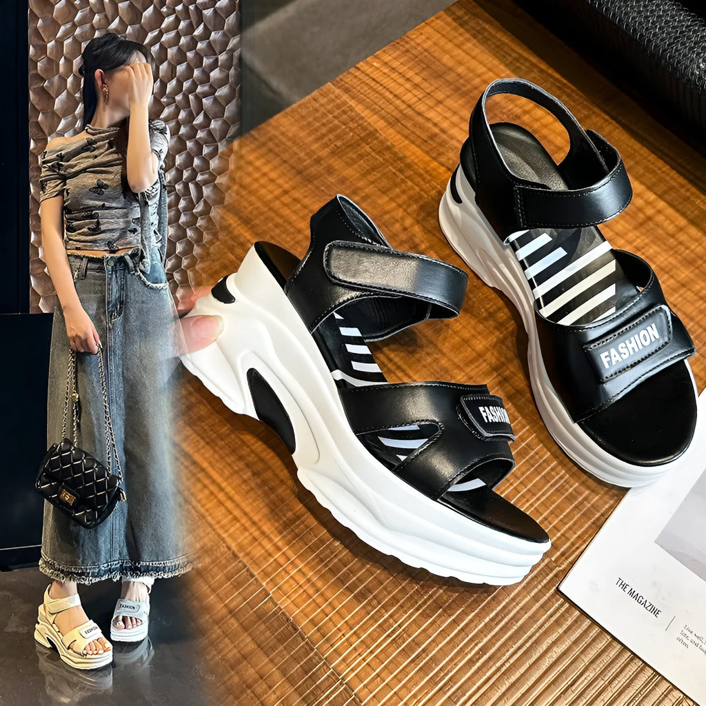 Small Muffin platform sports beach shoes with Velcro fastening, PU upper, round toe, available in creamy-white and black
