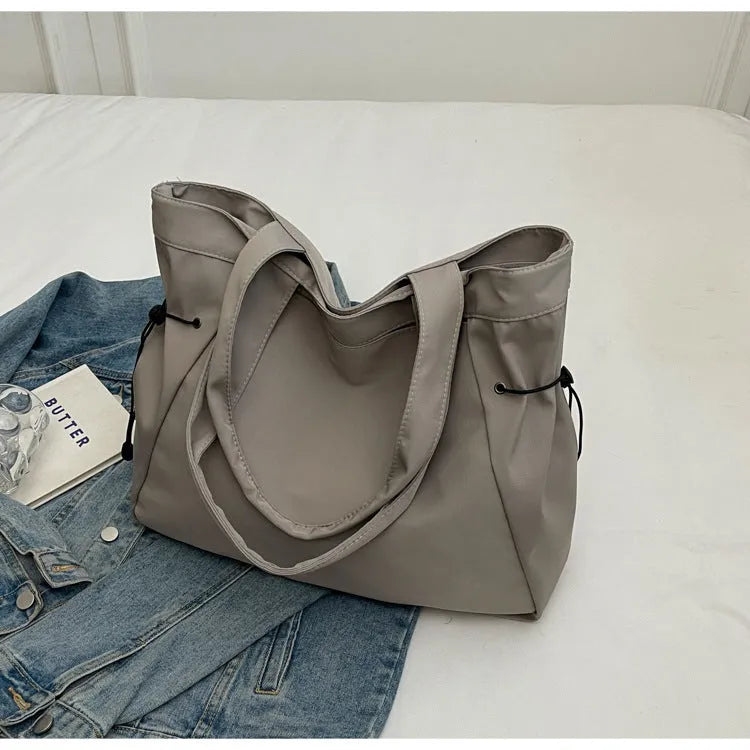 Soft Oxford cloth folding shoulder tote bag in street style colours including black, brown and grey