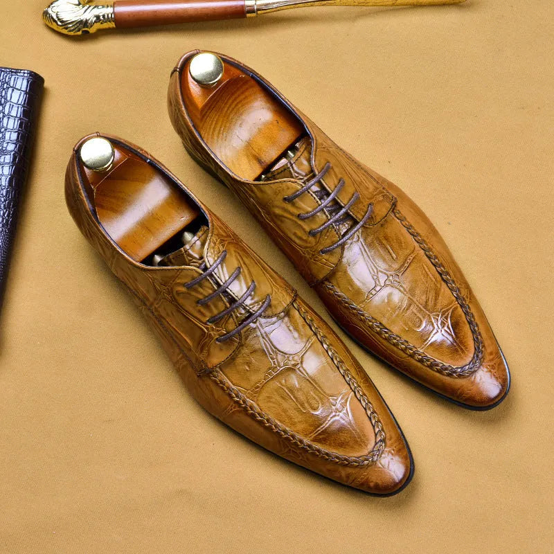 Men's black and brown British style leather shoes with alligator pattern and horse bit buckle