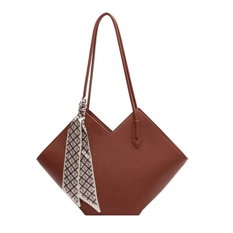 Women's large capacity PU leather shoulder bag in horizontal square shape with sandwich pocket