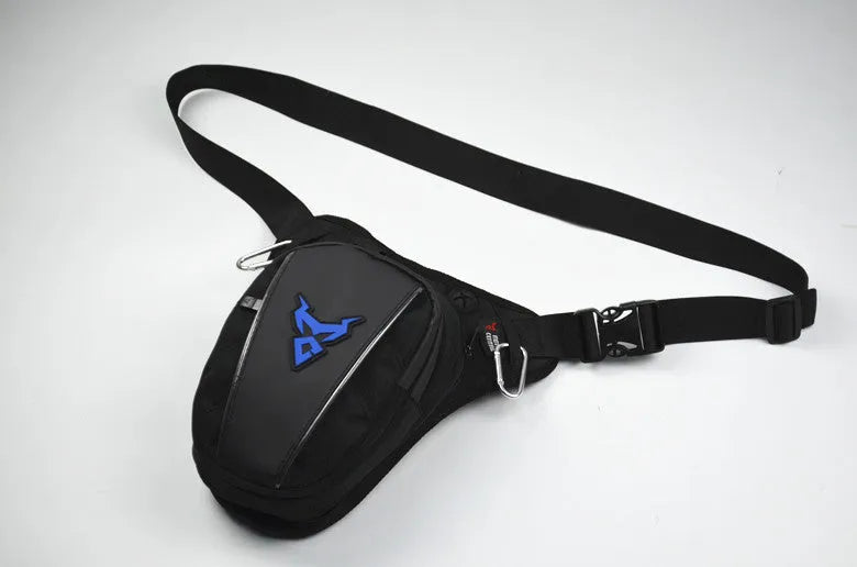 0105MC Motorcycle leg bag in 1200D Oxford cloth shown in blue, with dimensions 29cm x 29cm.