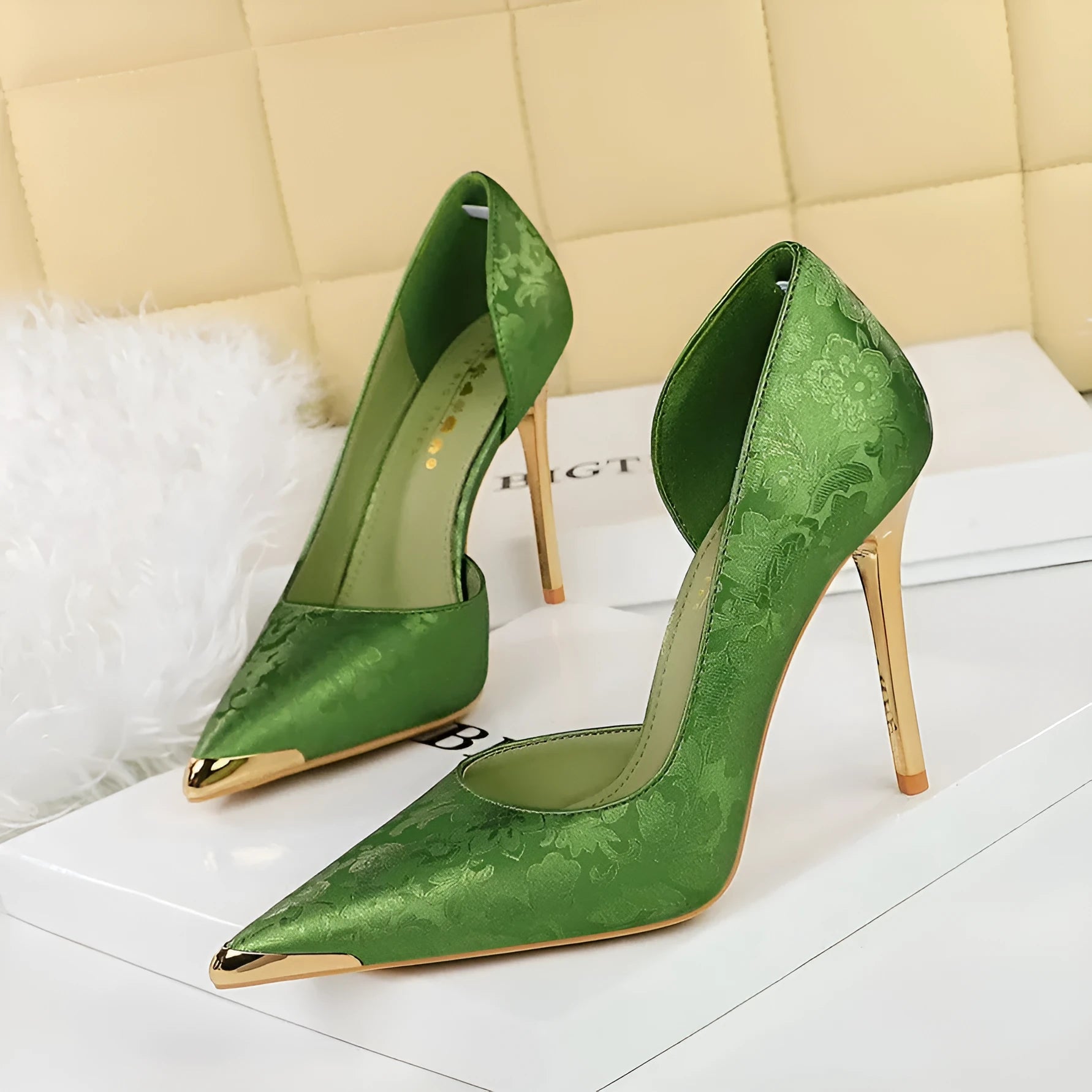 Women's satin pointed stiletto heel shoes with 6-8cm thin heel and rubber sole in solid colour