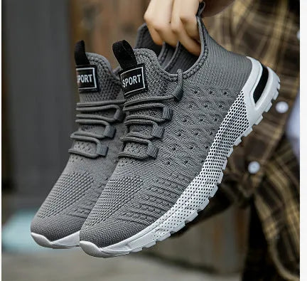 Men's lightweight mesh casual shoes in army green colour, size 42 displayed on white background