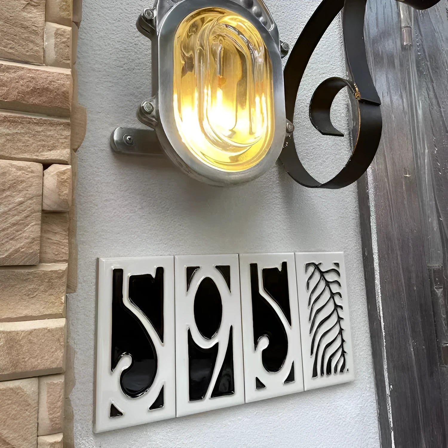 Handmade ceramic retro doorplate with enamel numbers measuring 76 by 152mm