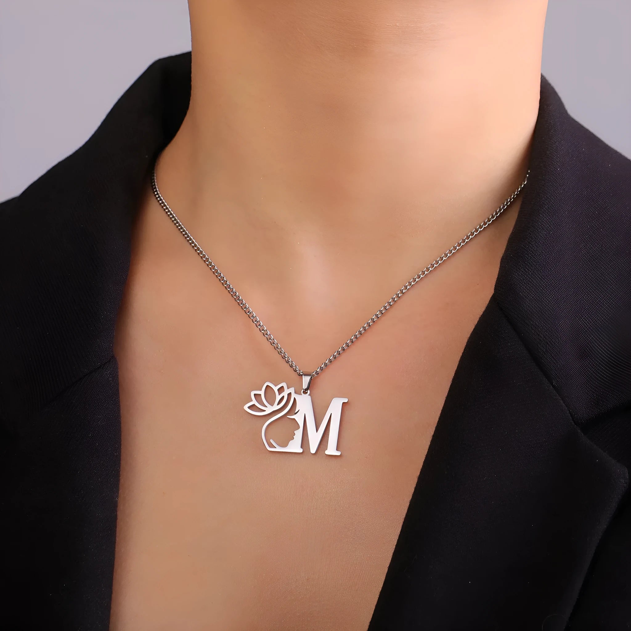 Stainless steel cross chain necklace with pendant in gold or silver electroplated finish